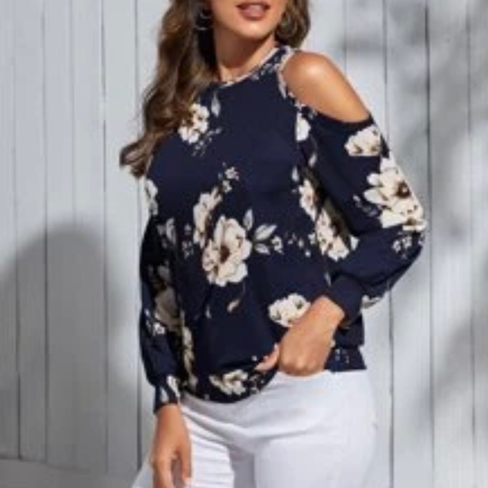 ANN TAYLOR BLACK AND WHITE FLORAL PRINT COLD SHOULDER LONG SLEEVE RUFFLE TOP SP